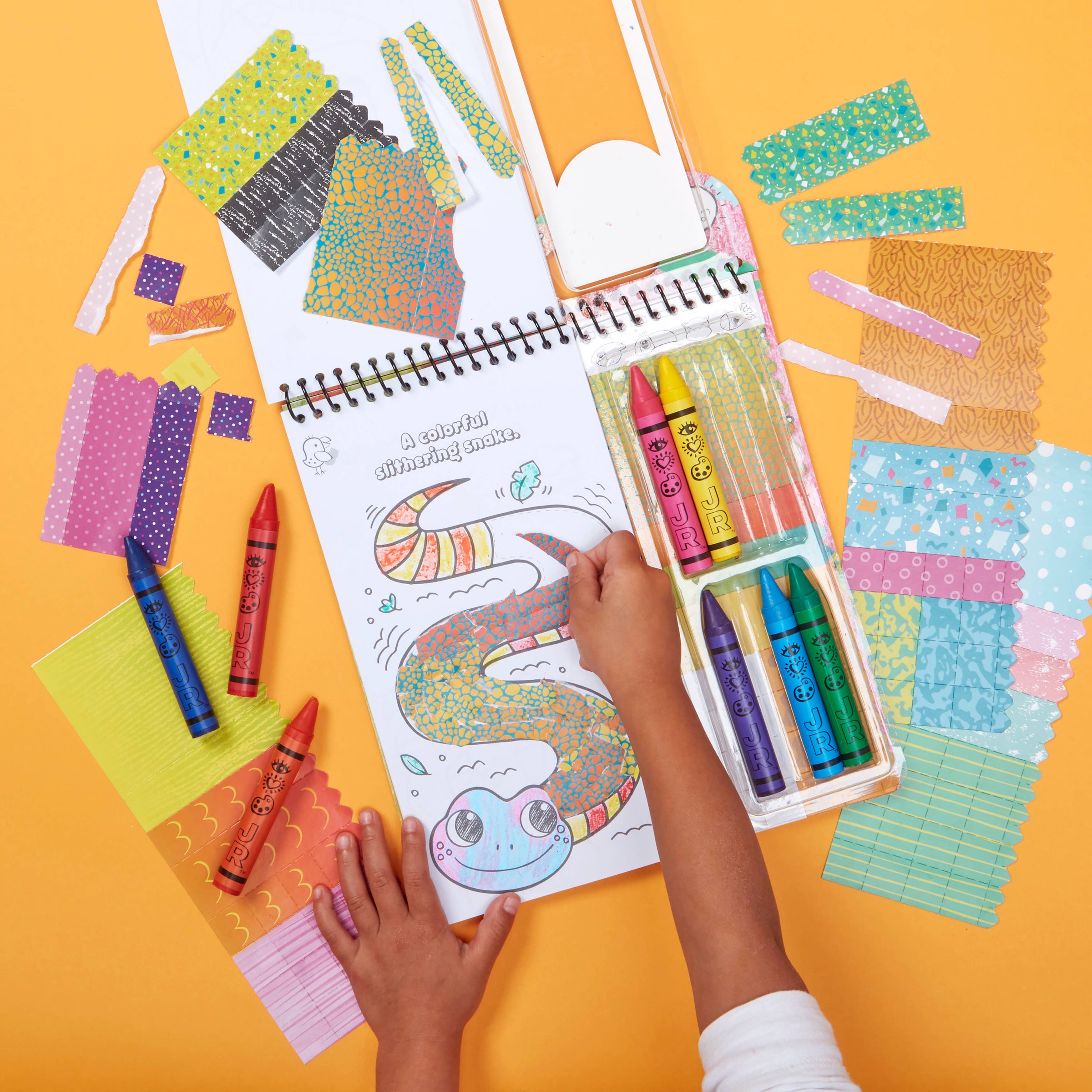 Bright Stripes iHeartArt Jr Art on the Go! Safari Collage