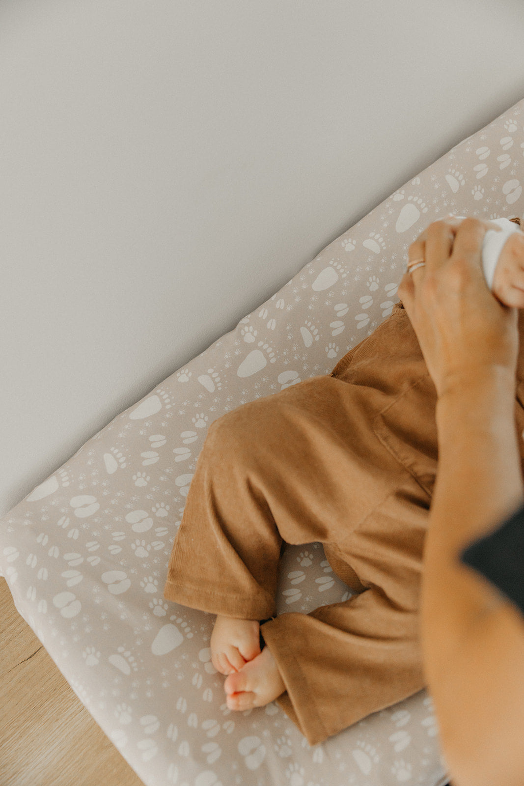 Copper Pearl Premium Knit Diaper Changing Pad Cover | Tracker