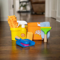 Fat Brain Pretendables Cleaning Kit