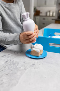 Fat Brain Pretendables Cinnamon Roll Set
