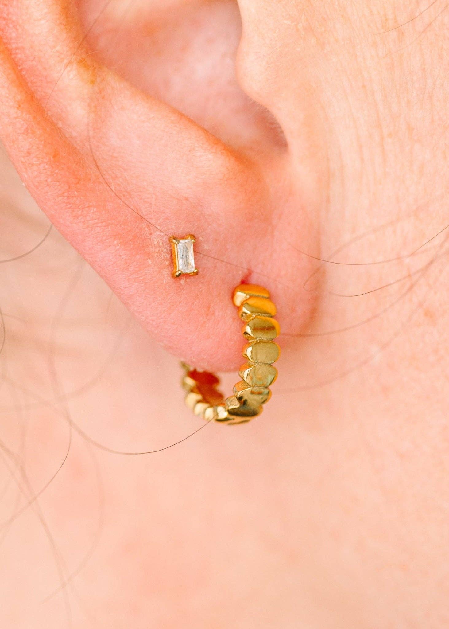 Pierced Co - Segmented Huggies