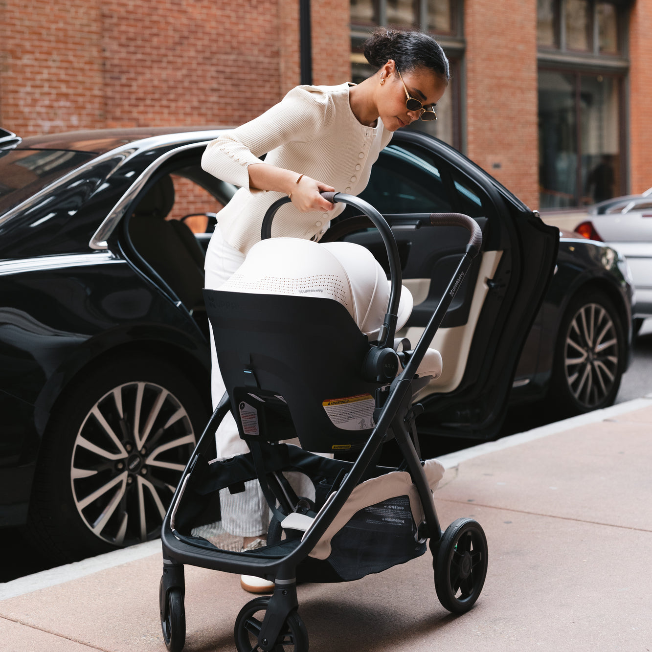 UPPAbaby Kona Stroller | PRE-ORDER | SHIPS LATE SEPTEMBER