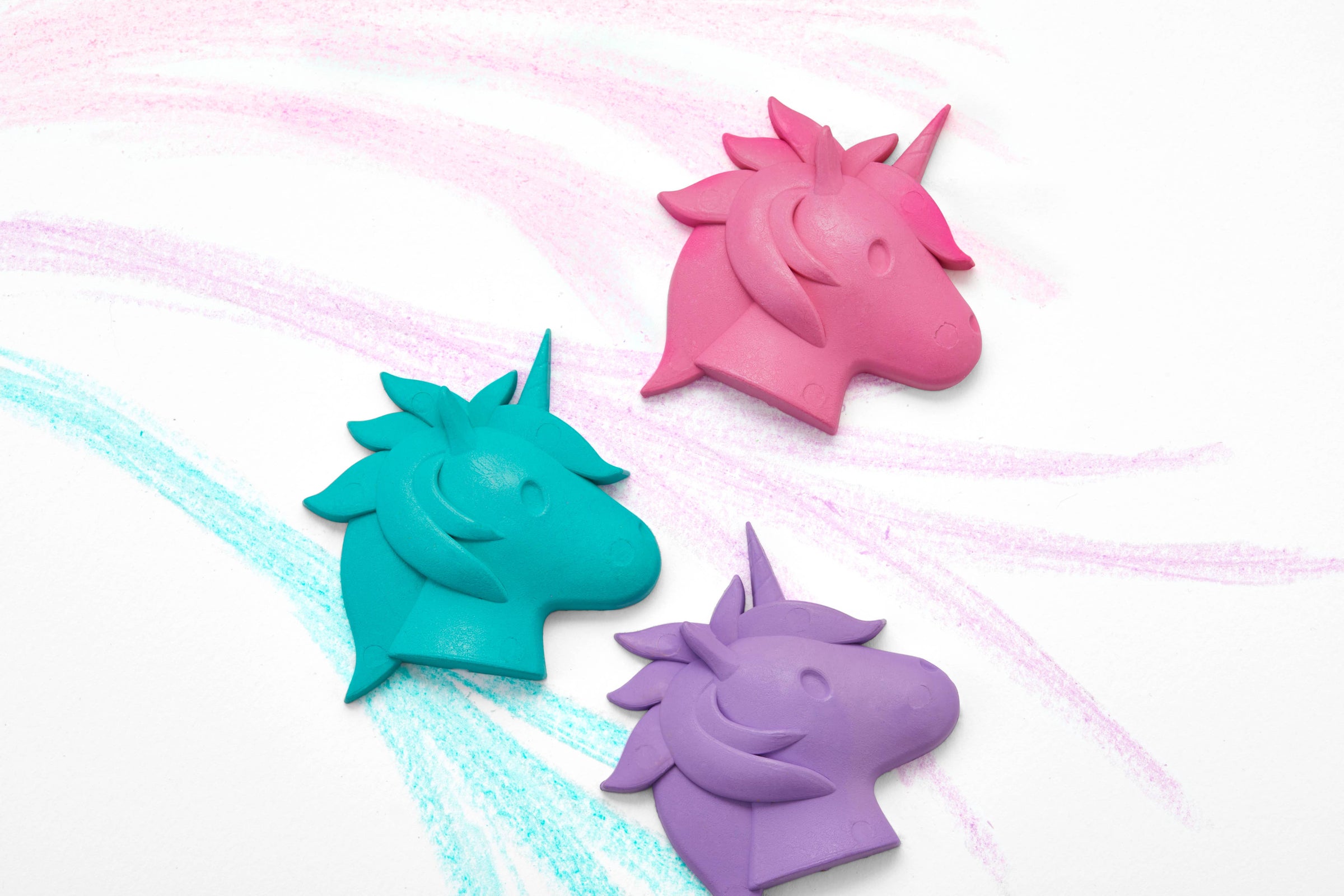 Kid Made Modern - Set of 3 Unicorn Crayons