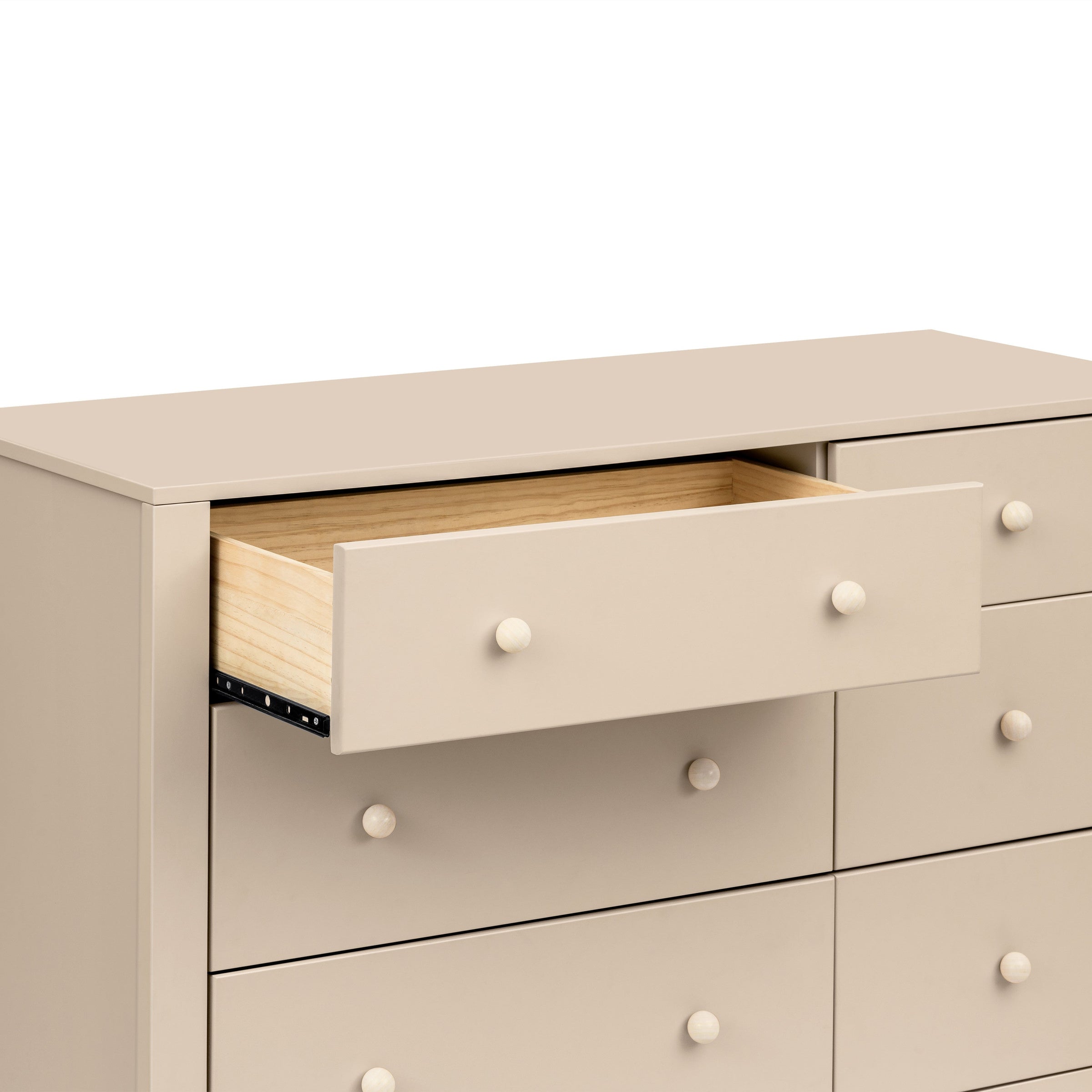 DaVinci Marisol 6-Drawer Dresser
