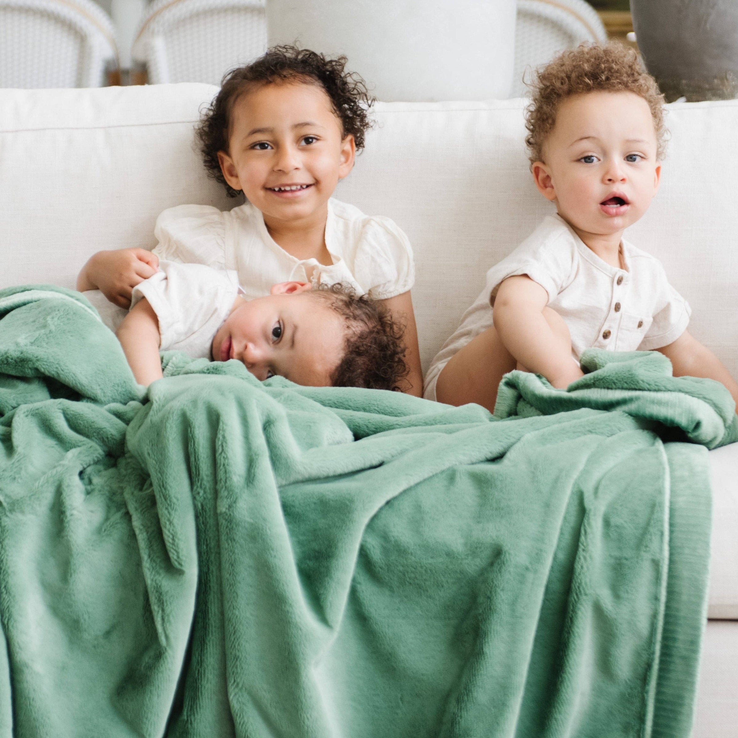 Saranoni Lush Toddler Blankets