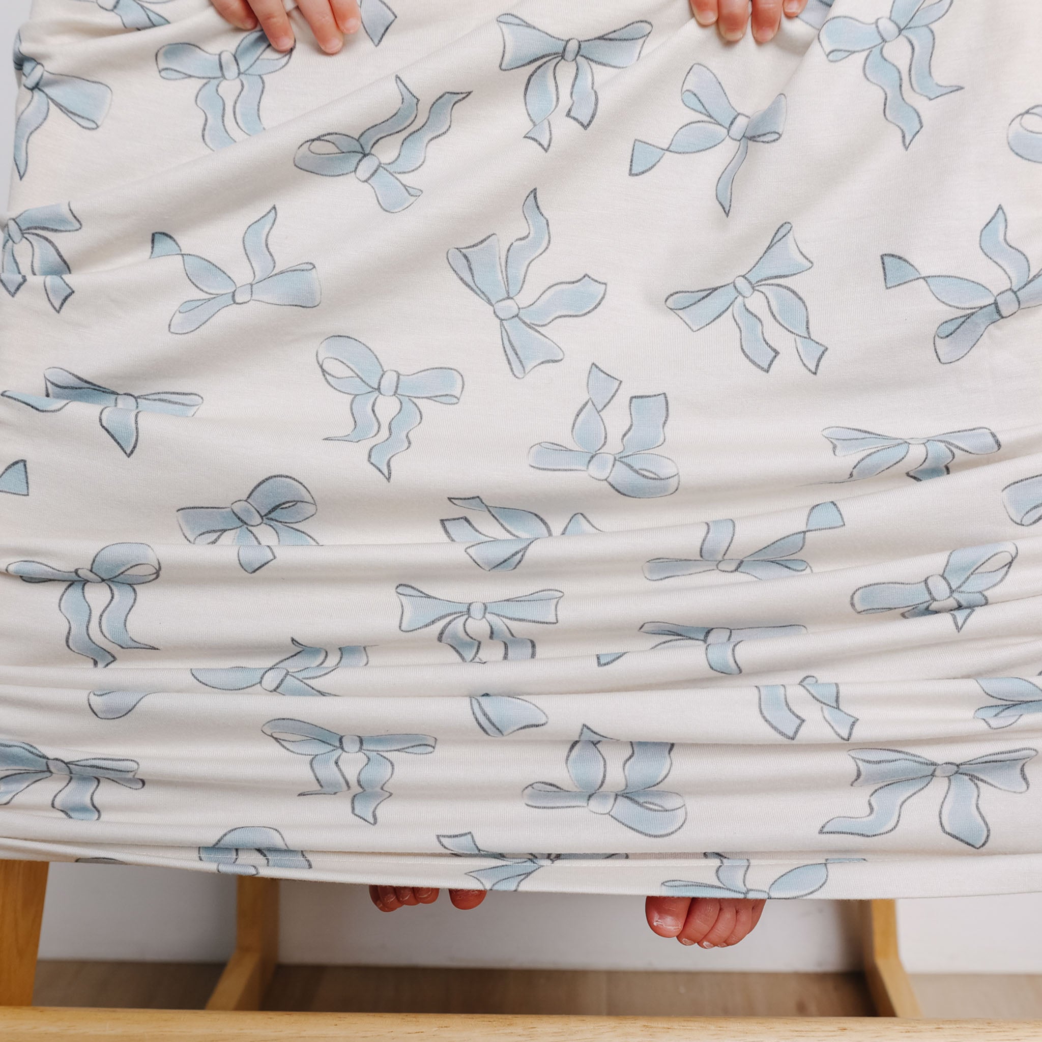 Copper Pearl Multi-Use Cover | Daphne