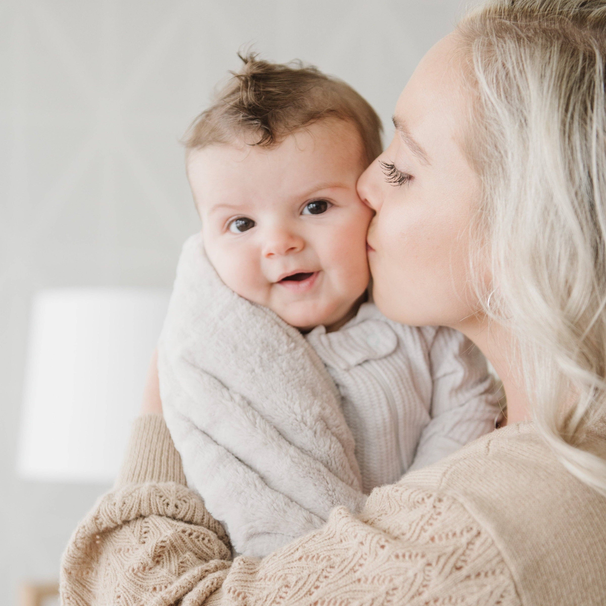 Saranoni Lush Receiving Blankets