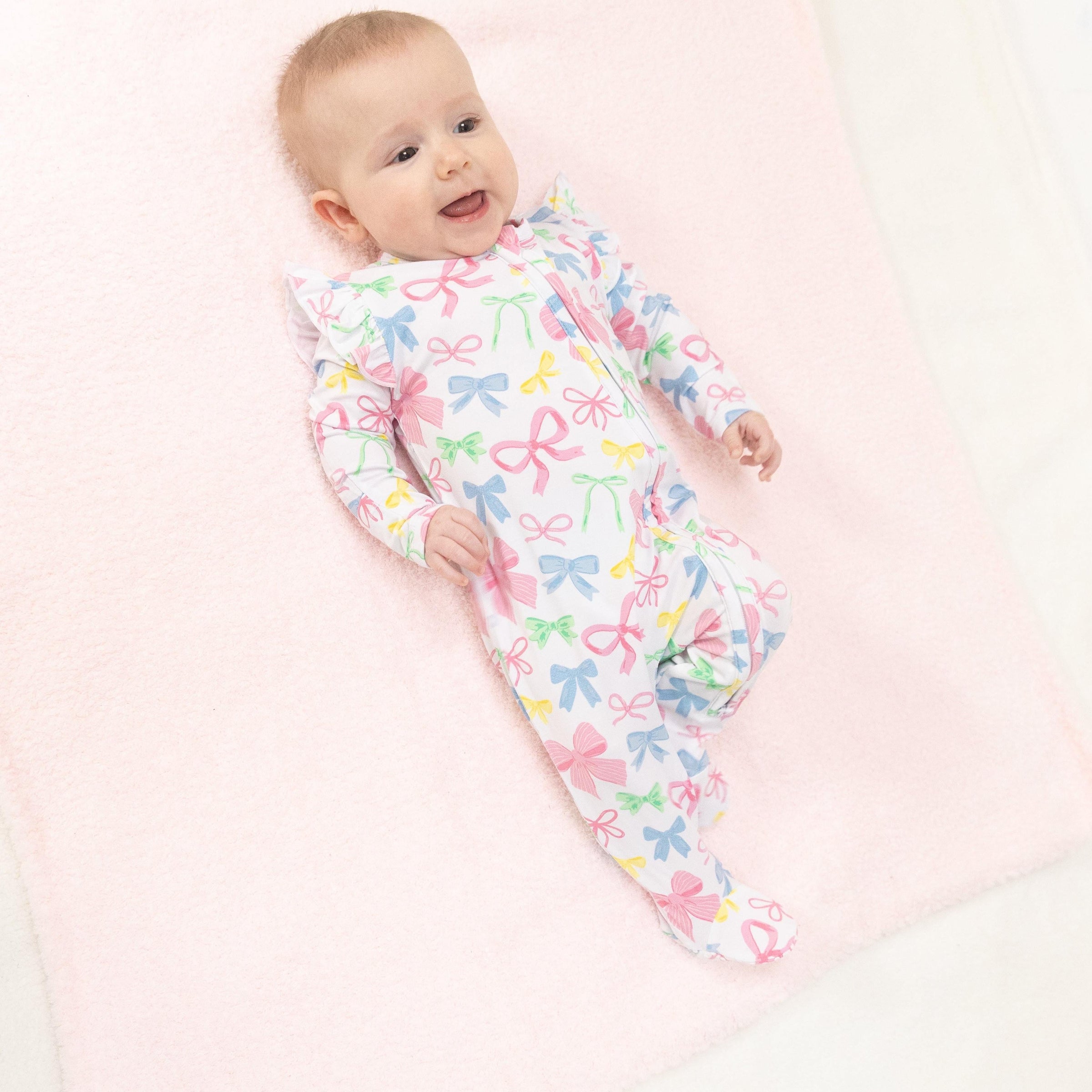 Angel Dear Sweet Bows 2-Way Ruffle Sleeve Zipper Footie