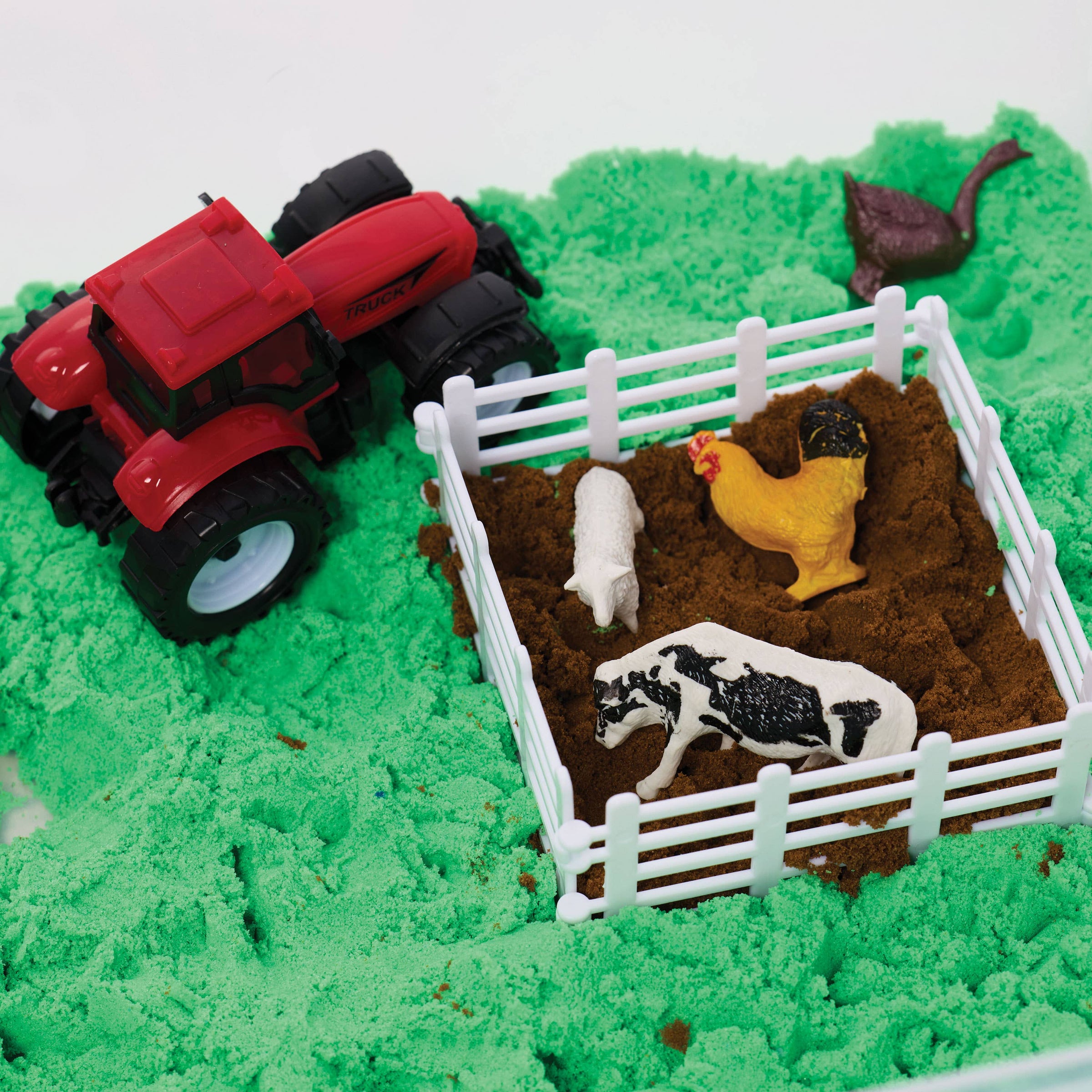 Faber-Castell / Creativity for Kids - Sensory Bin Farm Activity Kit for Kids