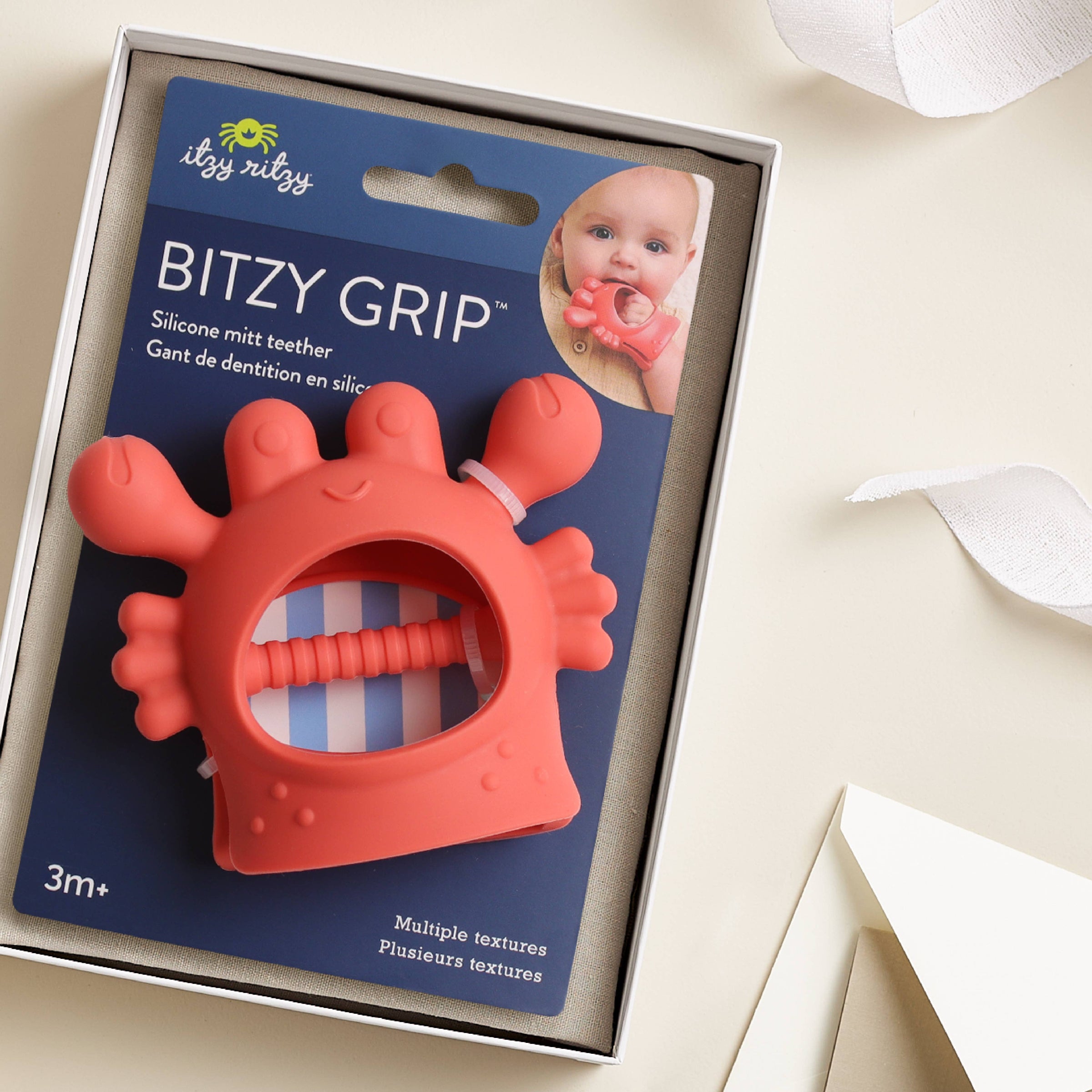 Itzy Ritzy Crab Bitzy Grip™