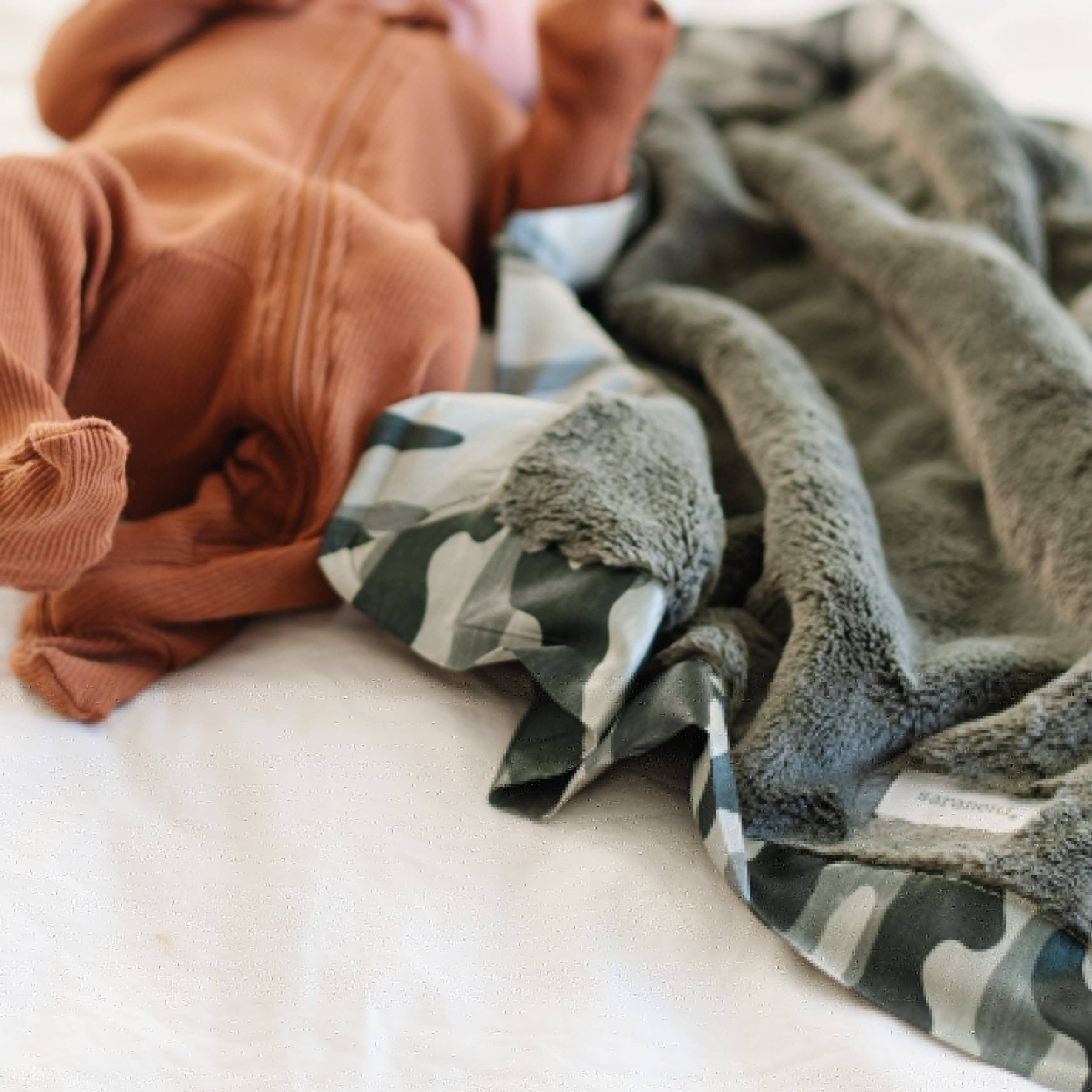 Saranoni Satin Back Receiving Blankets