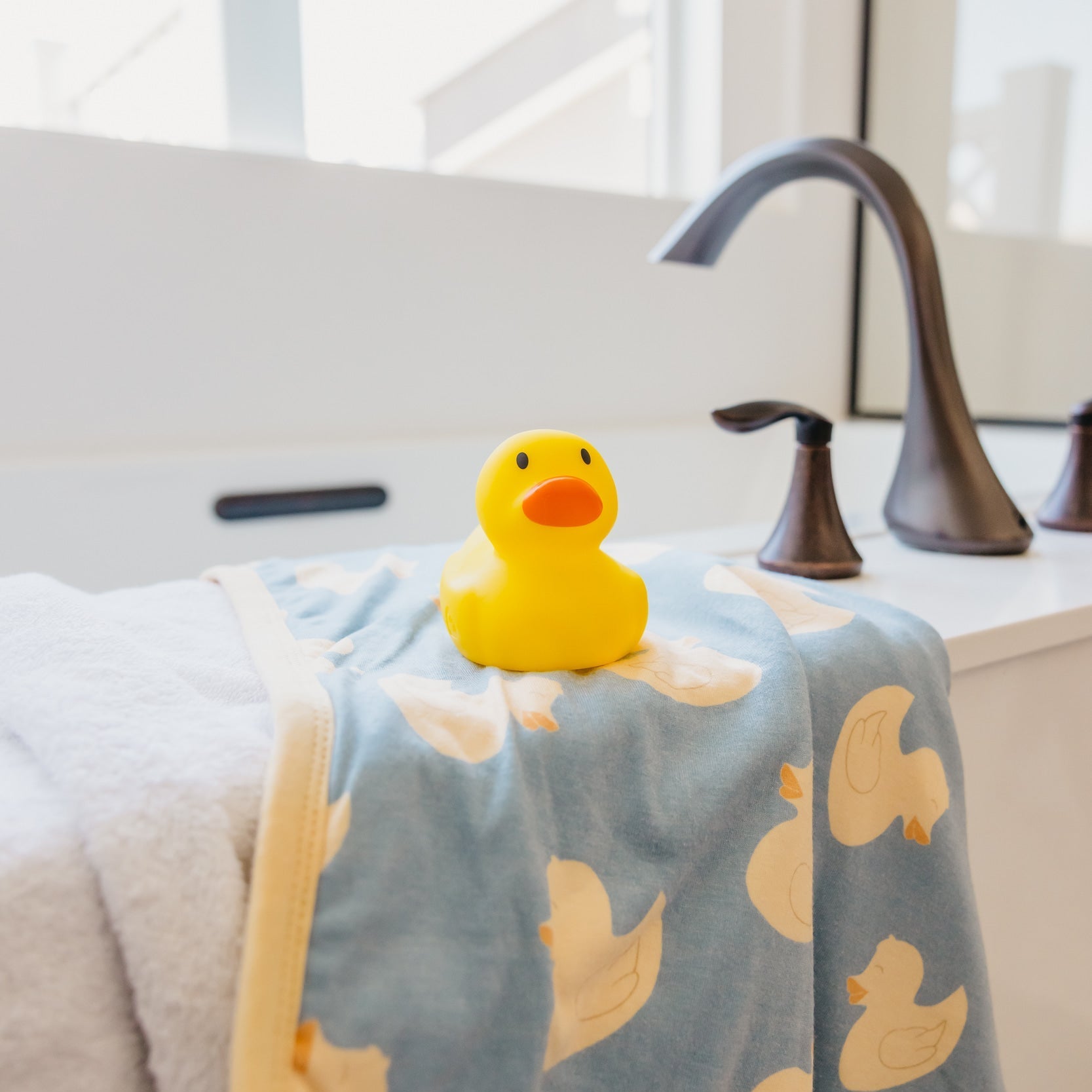 Copper Pearl Premium Baby Knit Hooded Towel | Ducky