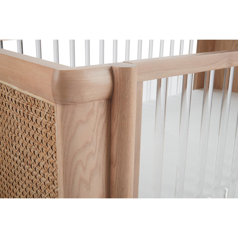 Maxi-Cosi Nursery Brisa 4-in-1 Convertible Crib with Toddler Bed/Daybed Conversion Kit