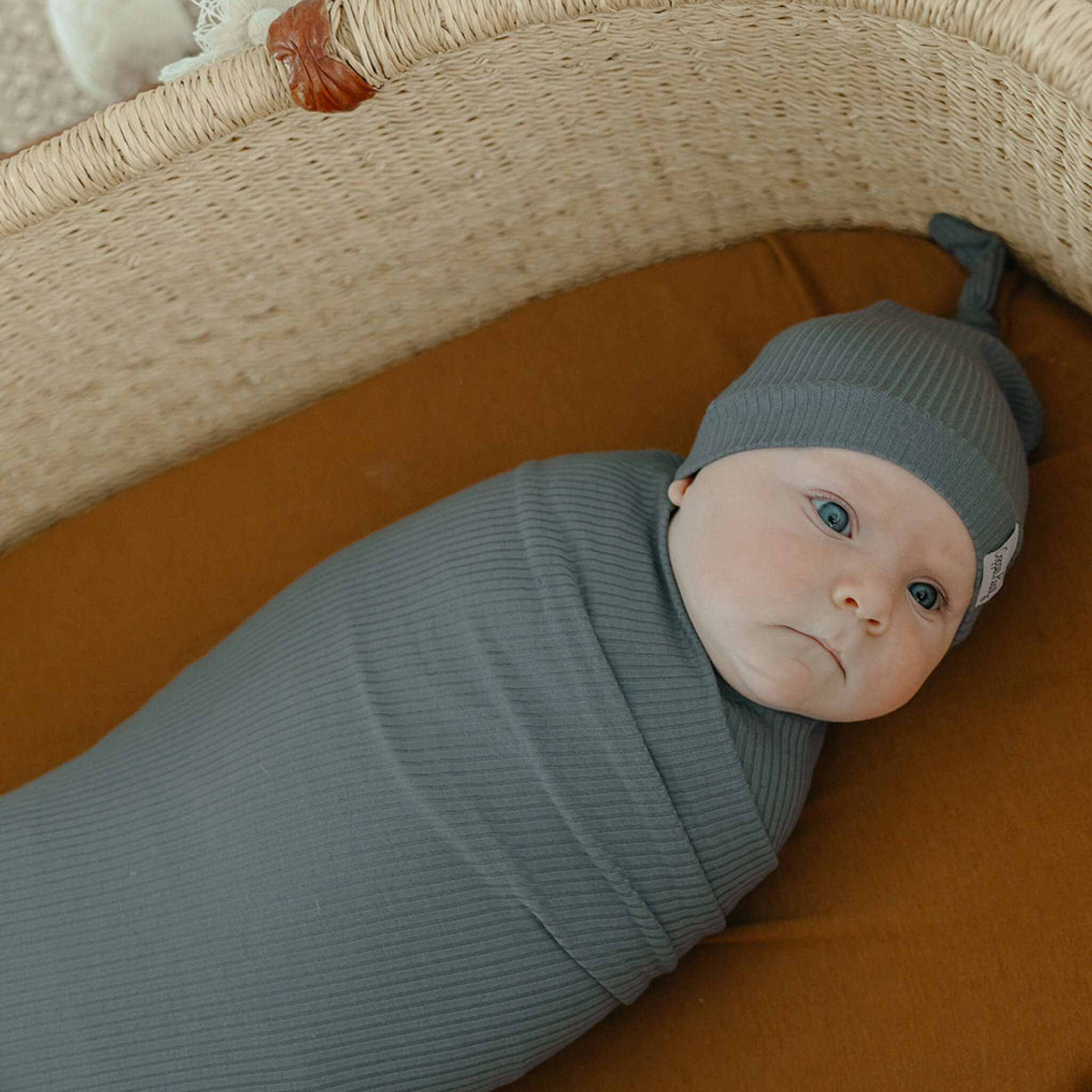 Copper Pearl Rib Knit Swaddle Blanket | Moss