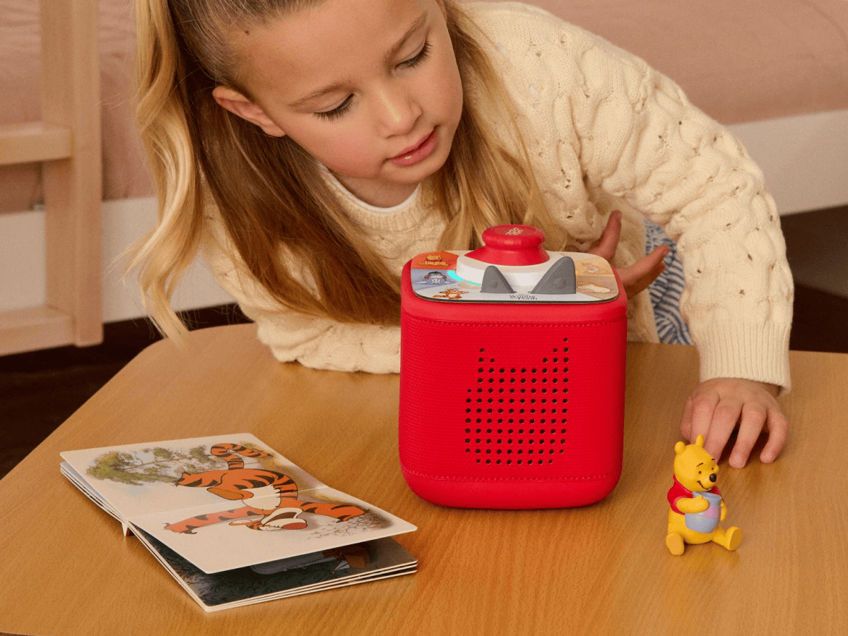 Tonies Disney Winnie the Pooh Toniebox 2 Play Set - Sunset Red