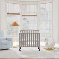DaVinci Dylan Folding Portable 3-in-1 Mini Crib
