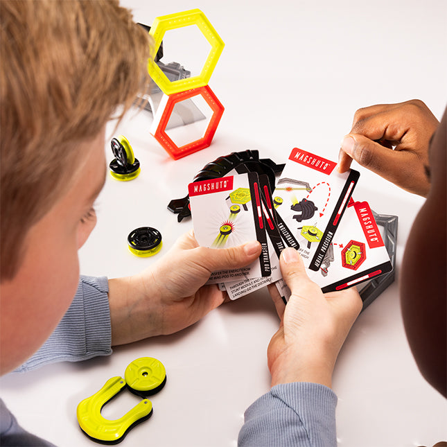 Fat Brain Toys Magshuto Stunt Park