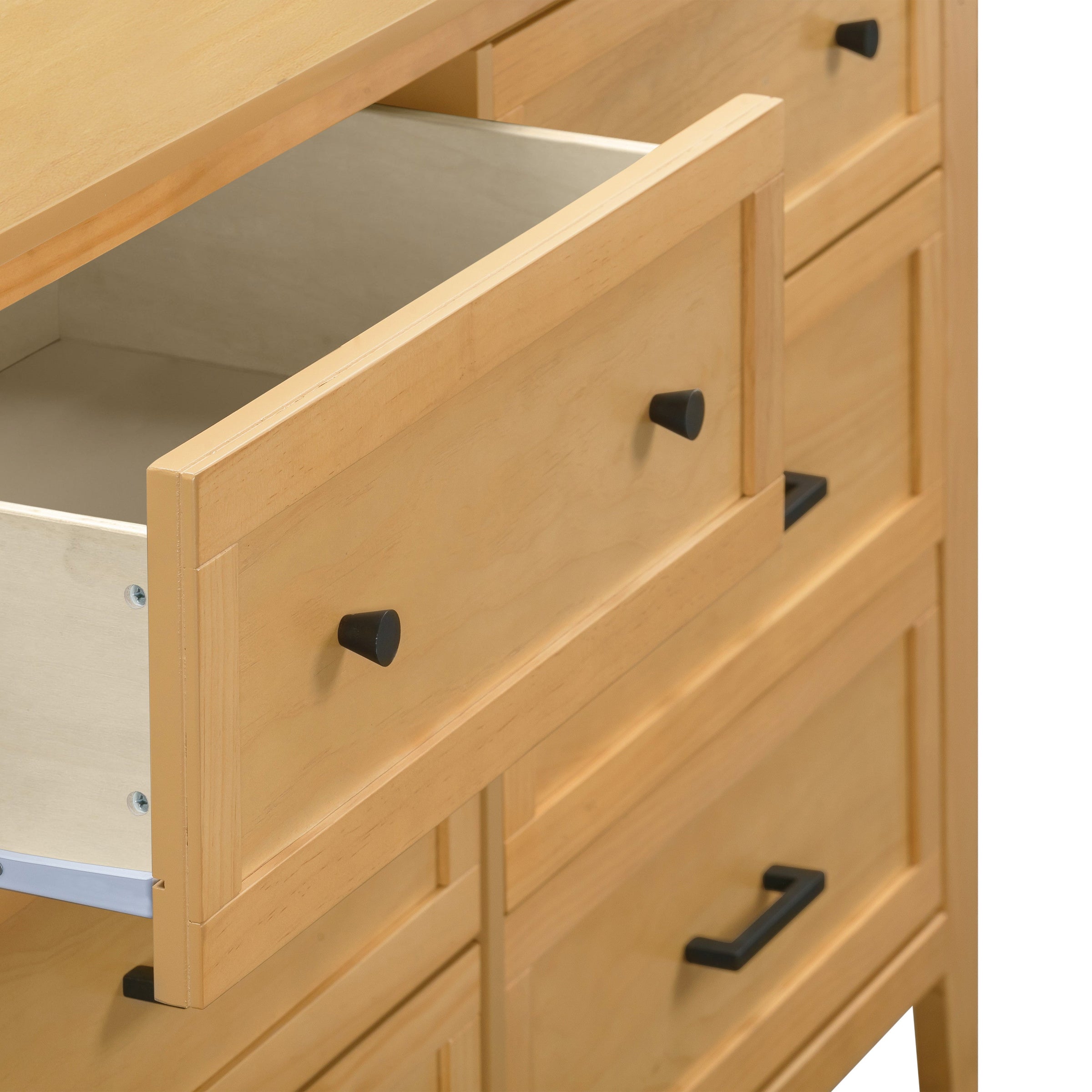 DaVinci Beau 6-Drawer Dresser