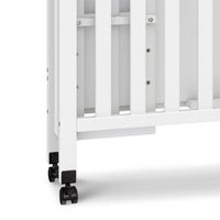 DaVinci Charlie Folding Portable 3-in-1 Mini Crib