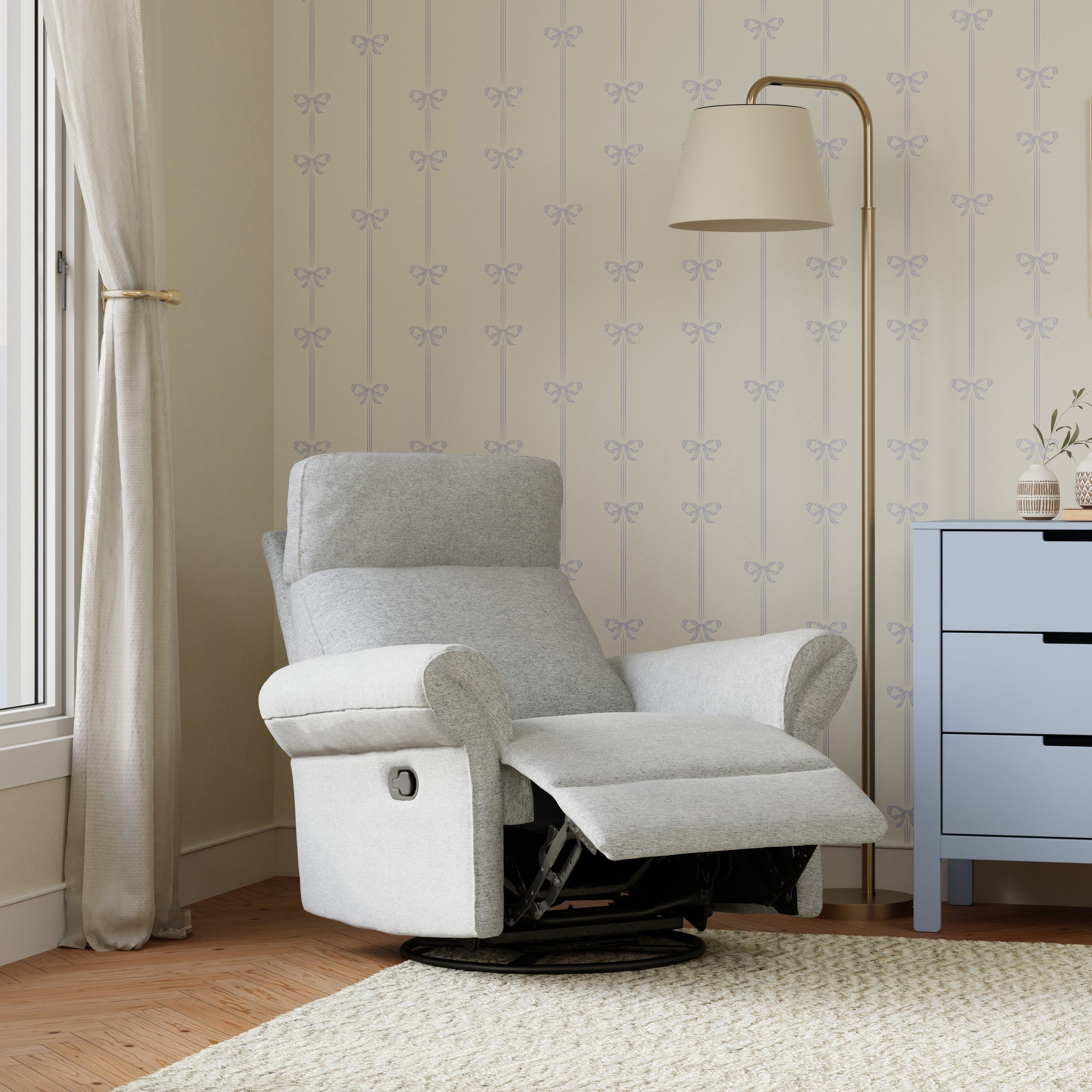 DaVinci Suzy Flex Recliner and Swivel Glider | Adjustable Headrest and Armrests