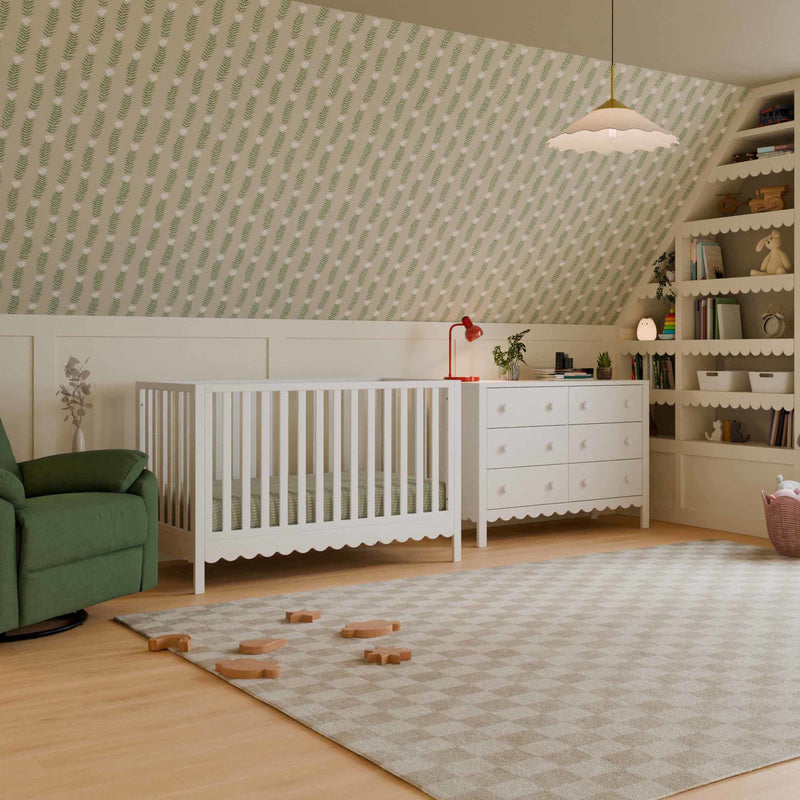 DaVinci Sammy Scallop 4-in-1  Convertible Crib
