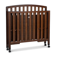 DaVinci Dylan Folding Portable 3-in-1 Mini Crib