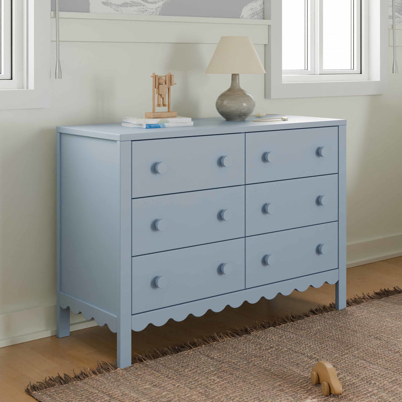 DaVinci Sammy Scallop 6-Drawer Dresser