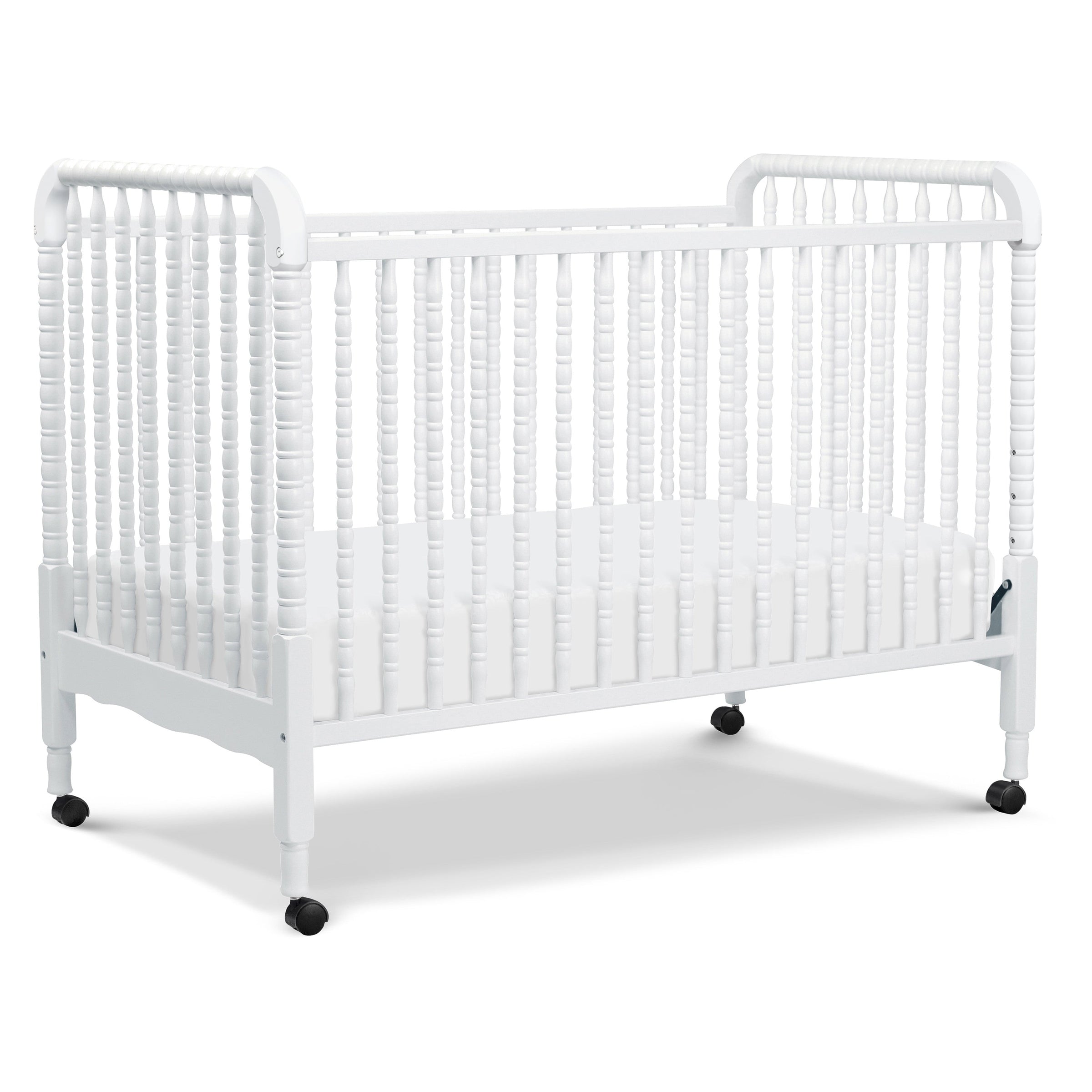 DaVinci Jenny Lind 3-in-1 Convertible Crib