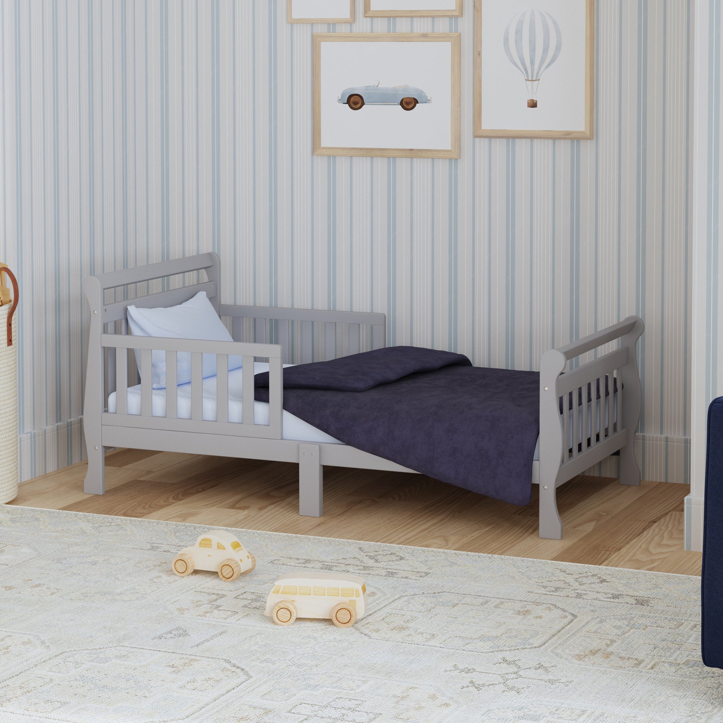 DaVinci Sleigh Toddler Bed