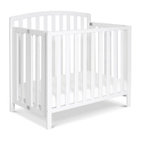 DaVinci Dylan Folding Portable 3-in-1 Mini Crib