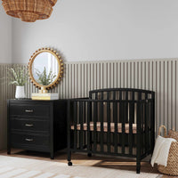 DaVinci Dylan Folding Portable 3-in-1 Mini Crib