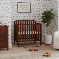 DaVinci Dylan Folding Portable 3-in-1 Mini Crib