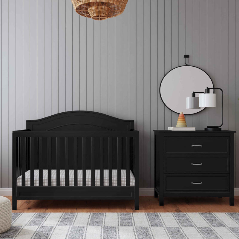 DaVinci Charlie 4-in-1 Convertible Crib