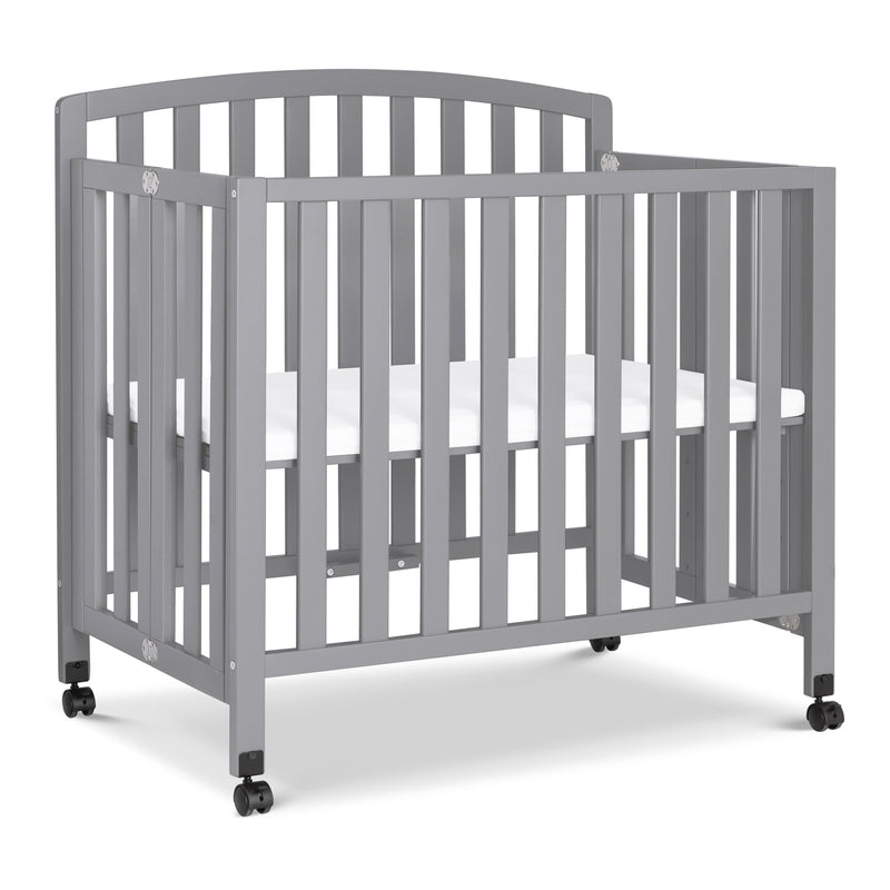 DaVinci Dylan Folding Portable 3-in-1 Mini Crib