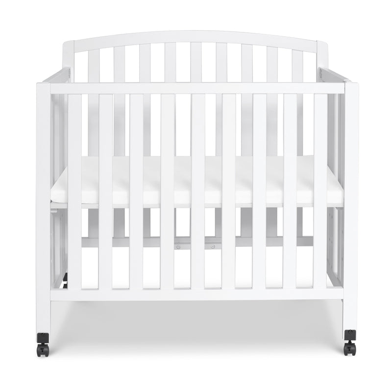 DaVinci Dylan Folding Portable 3-in-1 Mini Crib