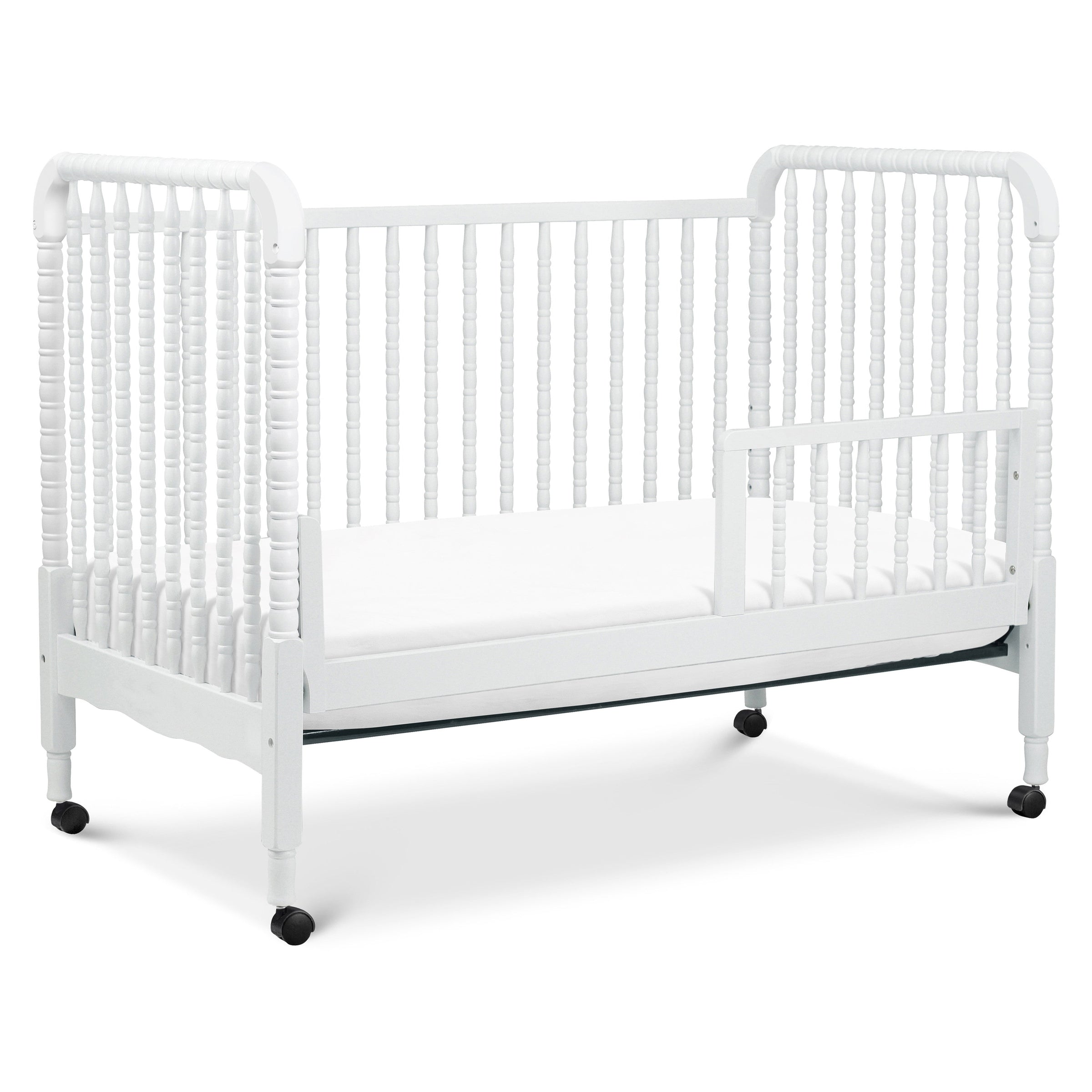 DaVinci Jenny Lind 3-in-1 Convertible Crib