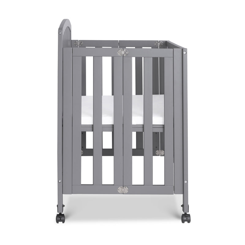 DaVinci Dylan Folding Portable 3-in-1 Mini Crib