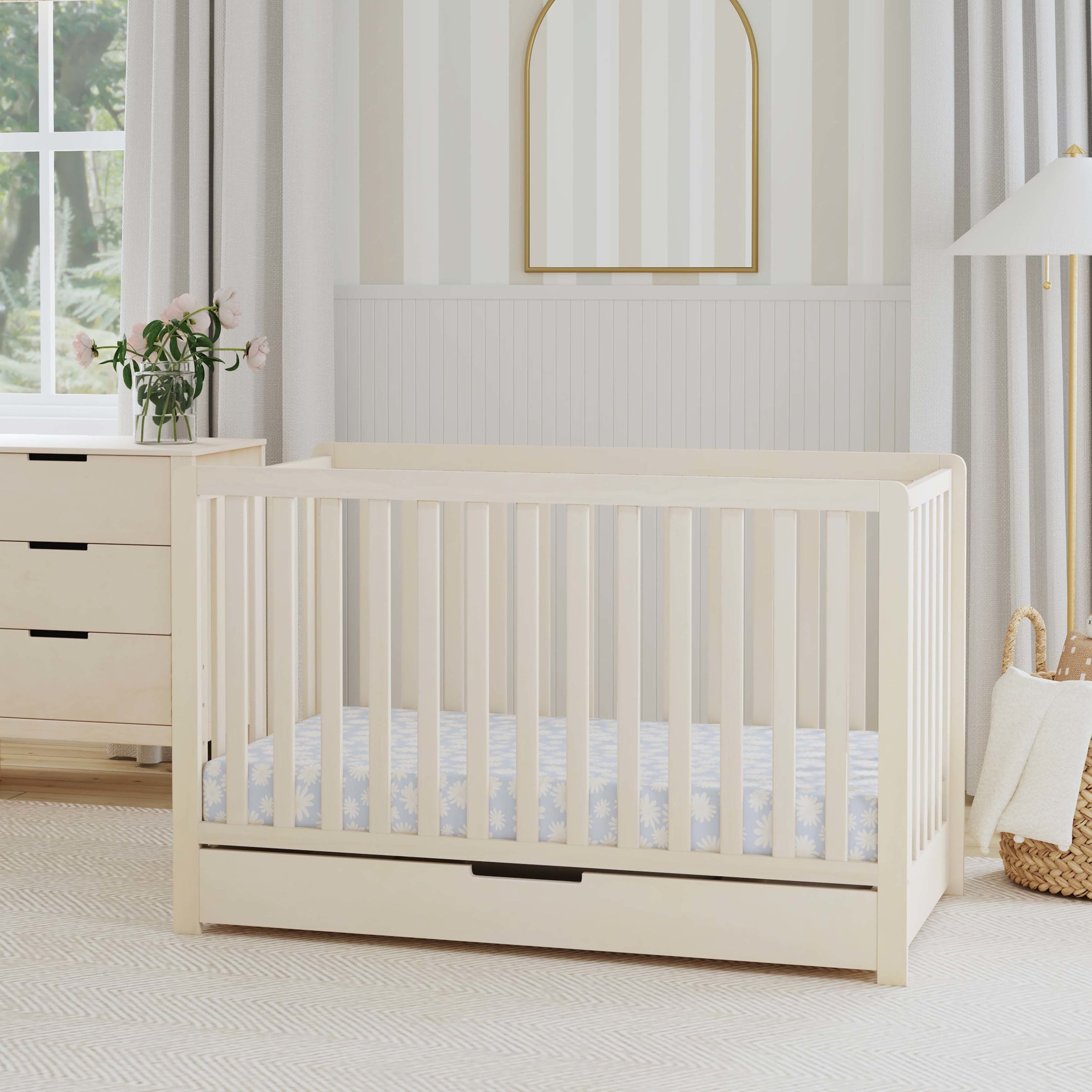 DaVinci Colby 4-in-1 Convertible Crib with Trundle Drawer