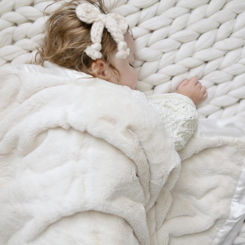 Saranoni Ivory Lush Satin Border Receiving Blanket