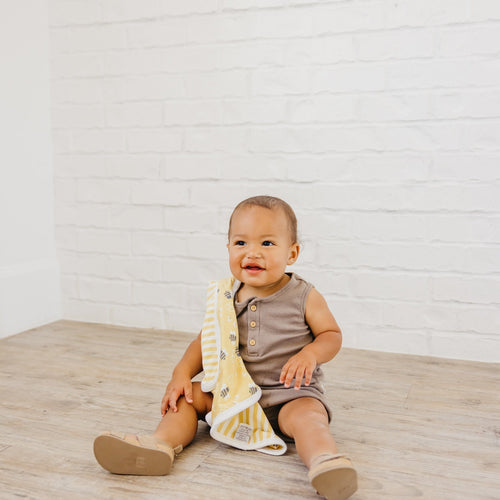 Copper Pearl Three-Layer Security Blanket Set | Honeycomb