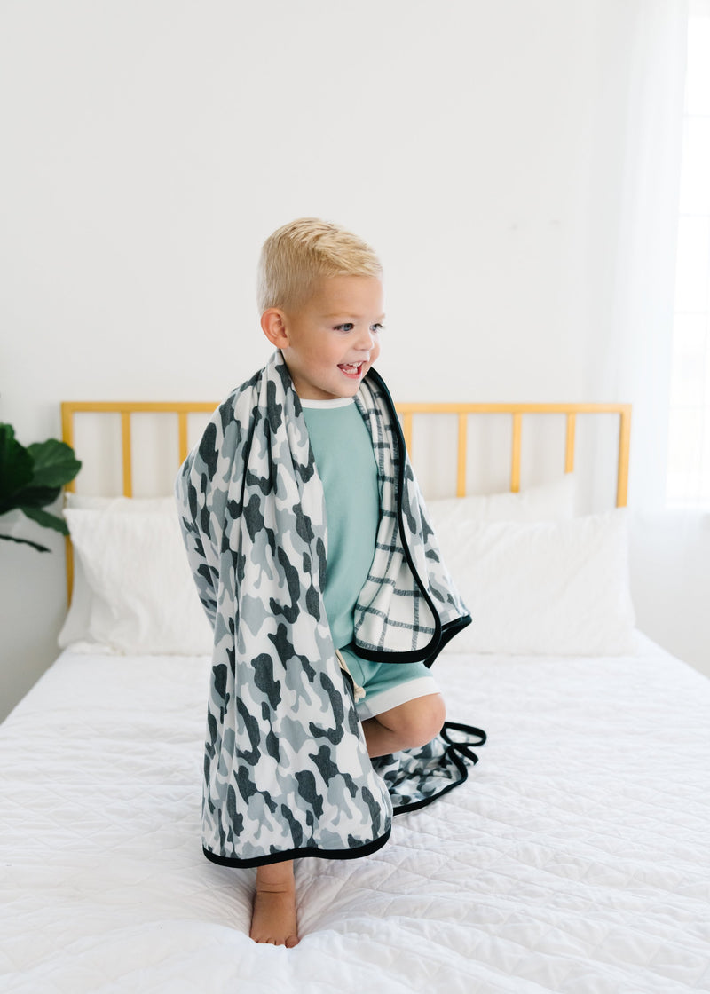 Copper Pearl Three-Layer Quilt | Gunnar