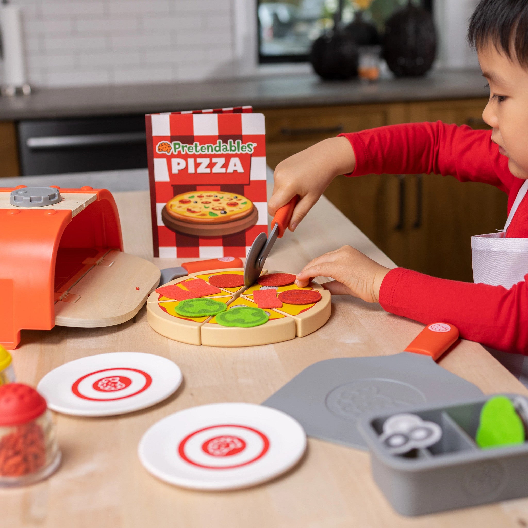 Pretendables Backyard Pizza Oven Set – Grey Duck Games & Toys