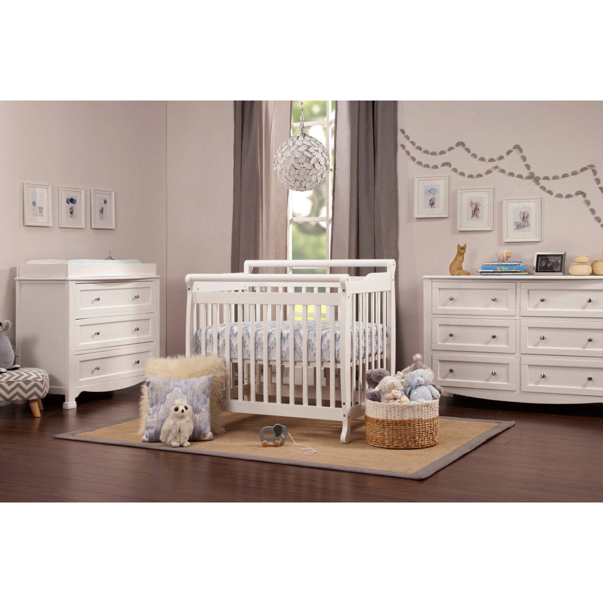 Davinci emily sales mini crib