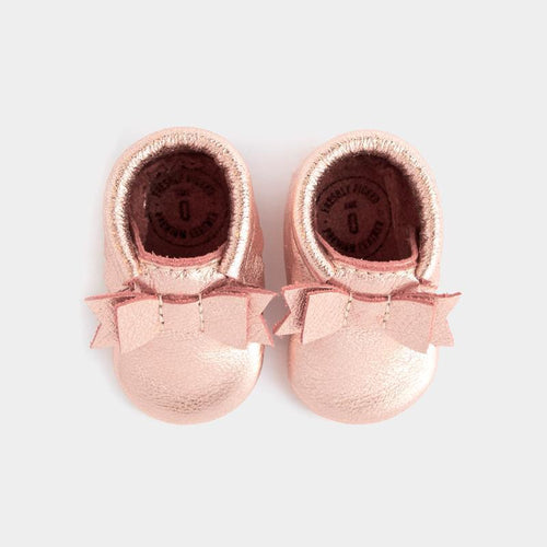Freshly Picked Newborn Bow Moccasin - Rose Gold