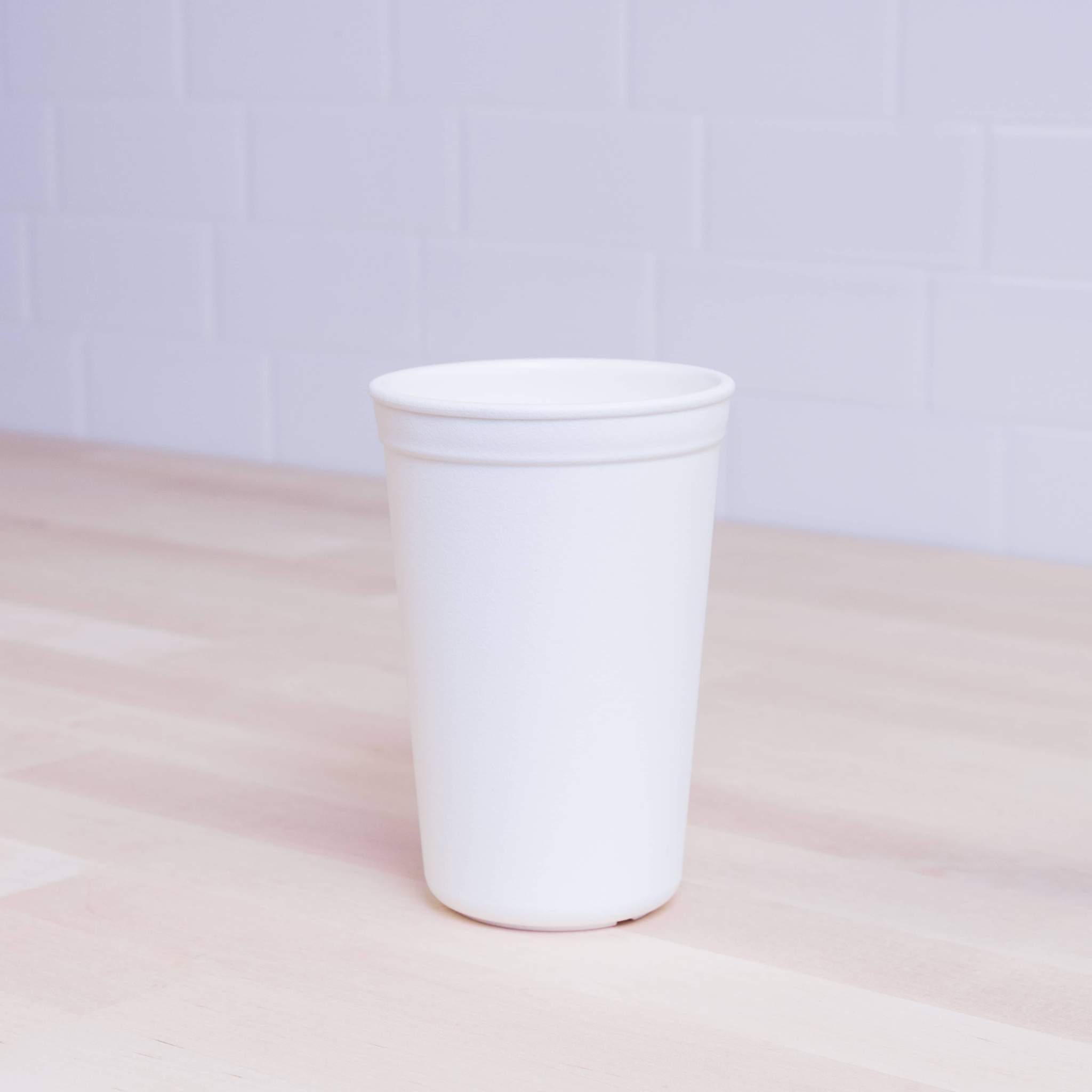 https://storkland.com/cdn/shop/products/cup-10-white_2400x.jpg?v=1571764219